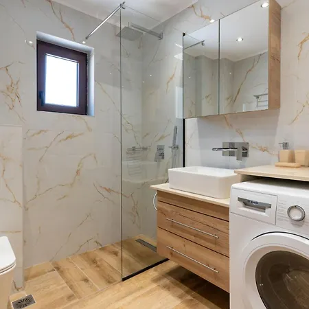 Brikis 1 - With Private Pool *