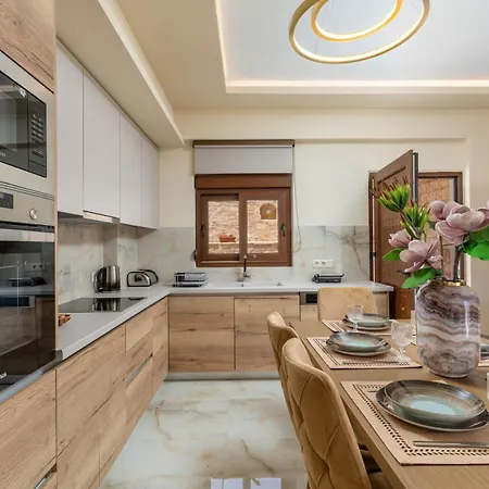 Brikis 1 - With Private Pool Villa *