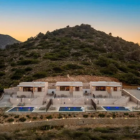 Brikis 1 - With Private Pool *